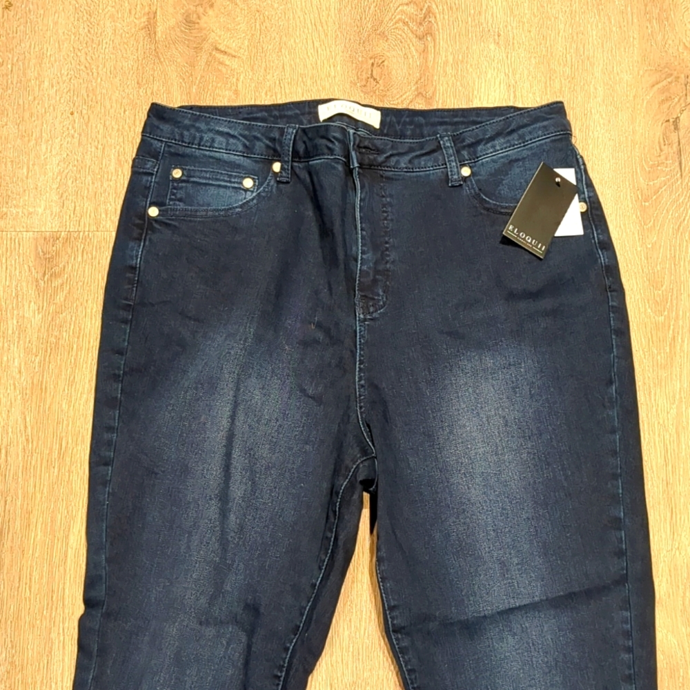 NWT Eloquii Dark Wash Skinny Jeans 16